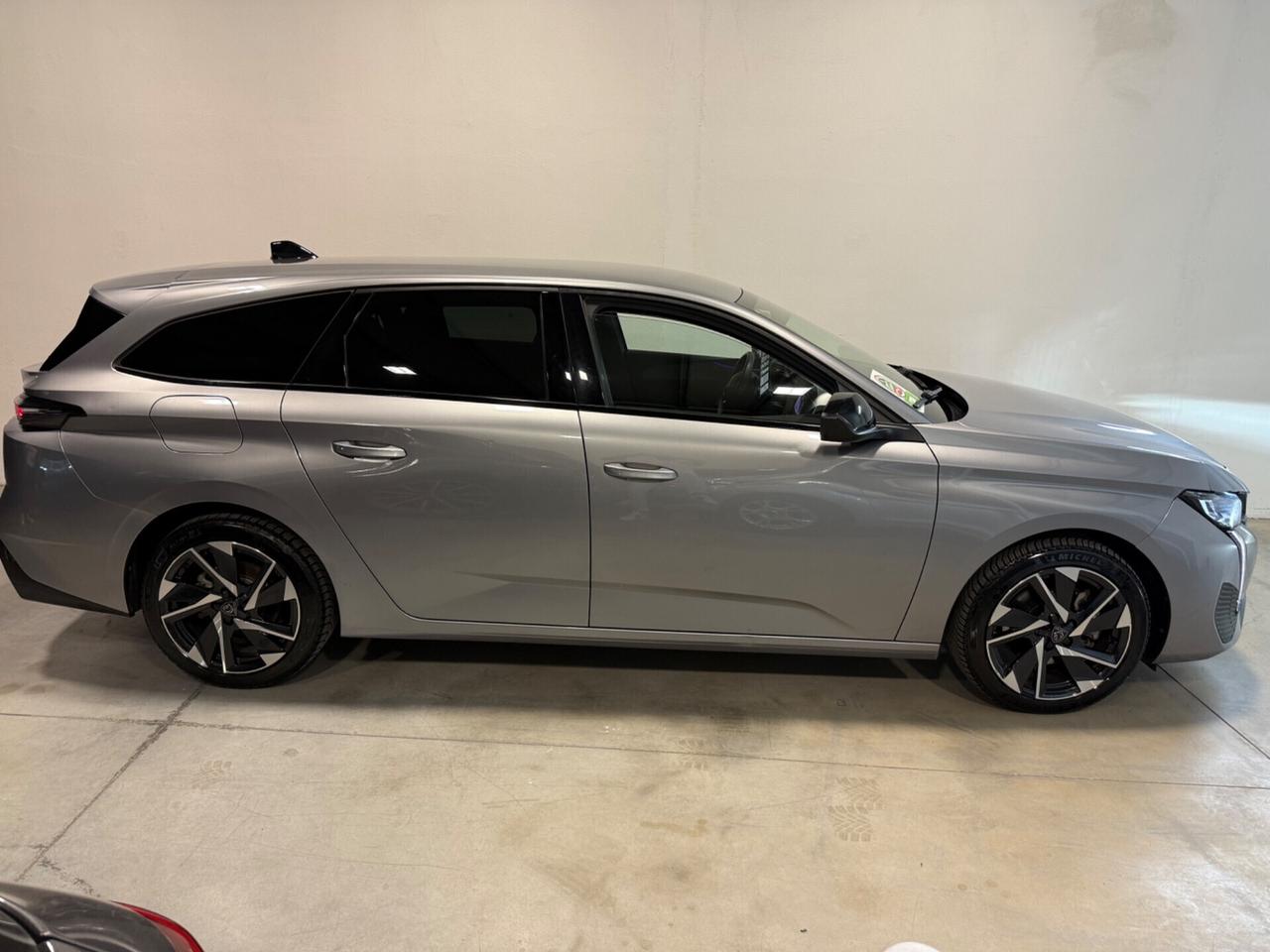 Peugeot 308 BlueHDi 130 S&S EAT8 SW Allure Pack
