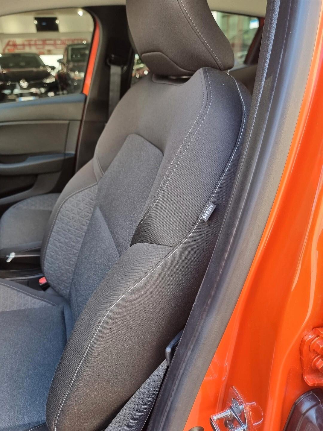 Renault Clio Full Hybrid E-Tech 140 CV 5 porte Business