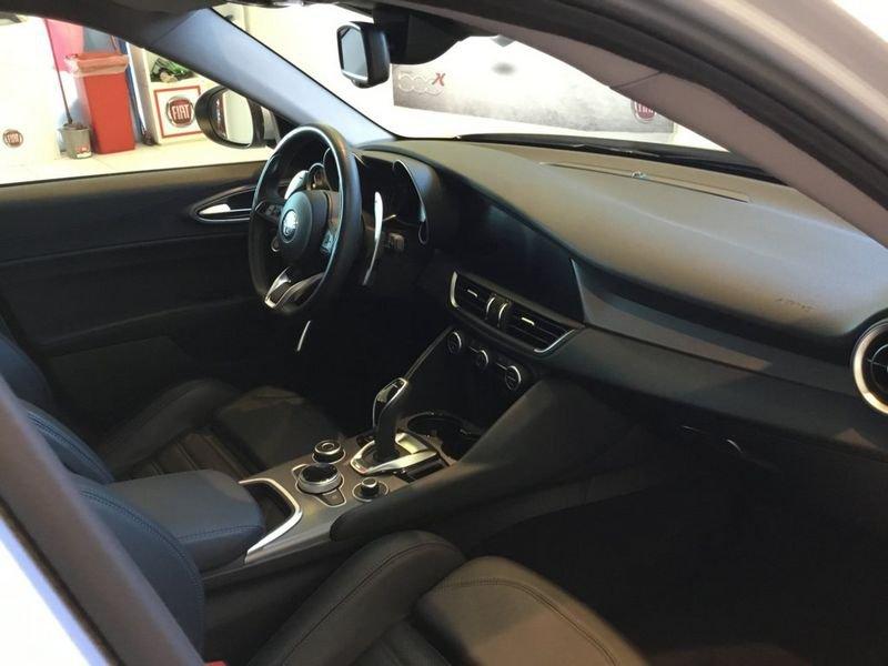 Alfa Romeo Giulia 2.2 Turbodiesel 190 CV AT8 Sprint Q2