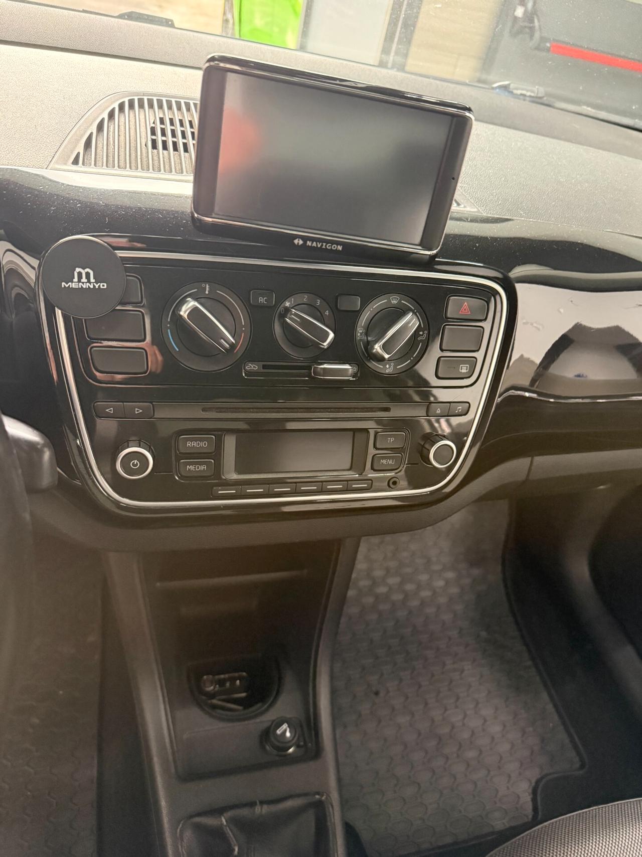 Volkswagen up! 1.0 75 CV 3p. high