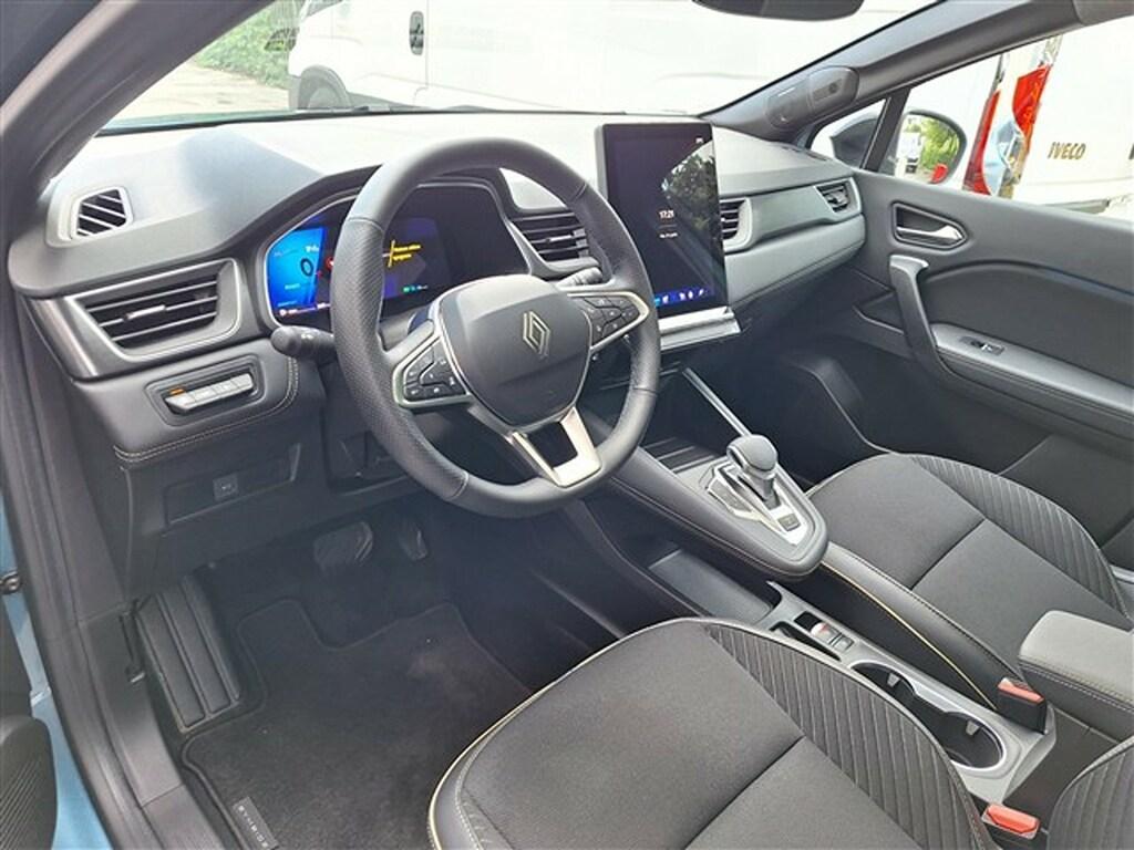 Renault Captur 1.6 E-Tech full hybrid Iconic Auto