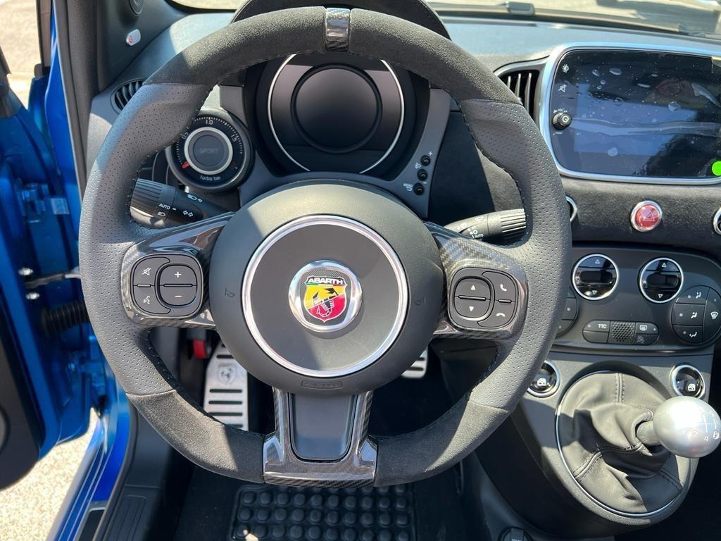 Abarth 595 C 1.4 Turbo T-Jet 180 CV Competizione