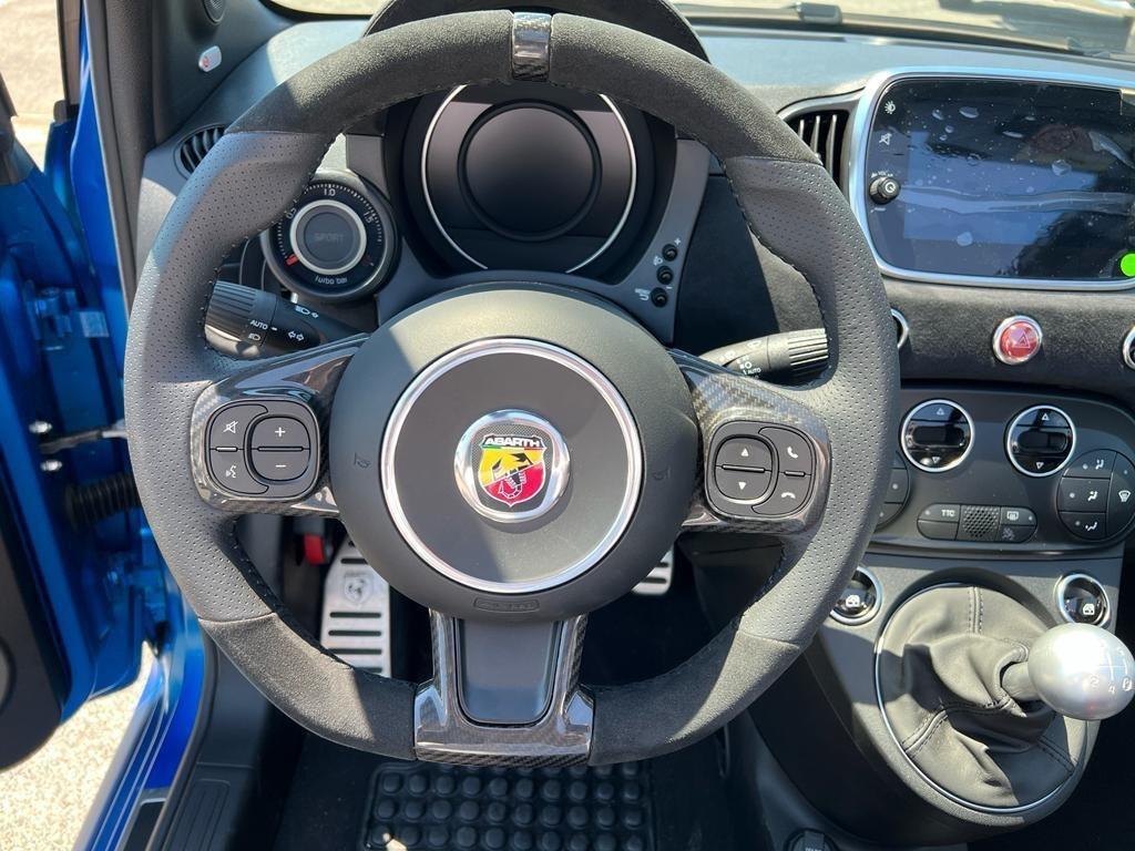 Abarth 595C 1.4 Turbo T-Jet 180CV Competizione