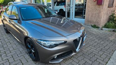 Alfa Romeo Giulia 2.2 t 150cv auto CERCHI 18" NERI-NAVY-