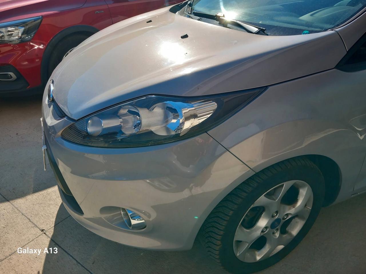 Ford Fiesta Ikon 1.4 TDCi 70CV 5 porte