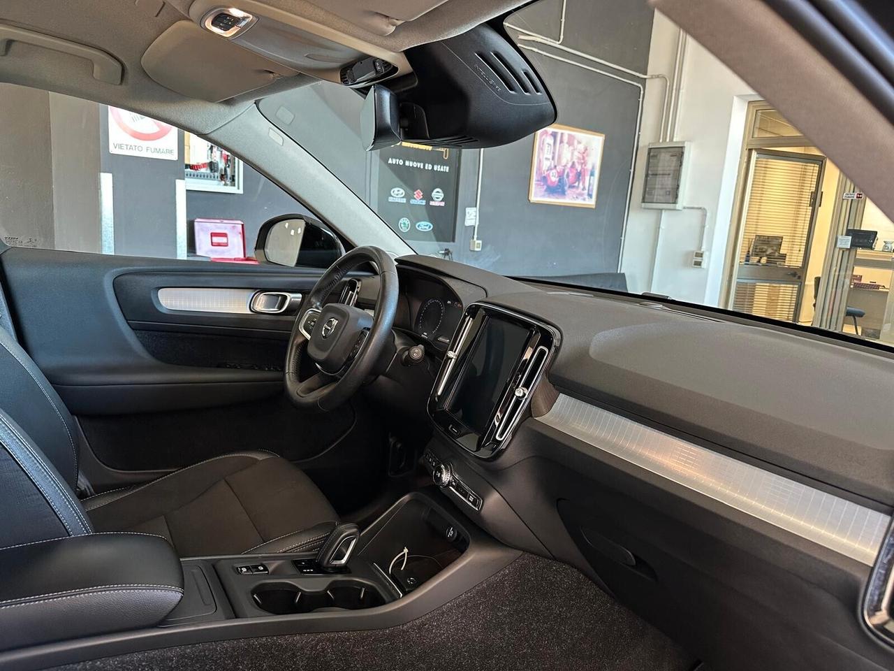 Volvo XC40 D4 AWD Geartronic R-design
