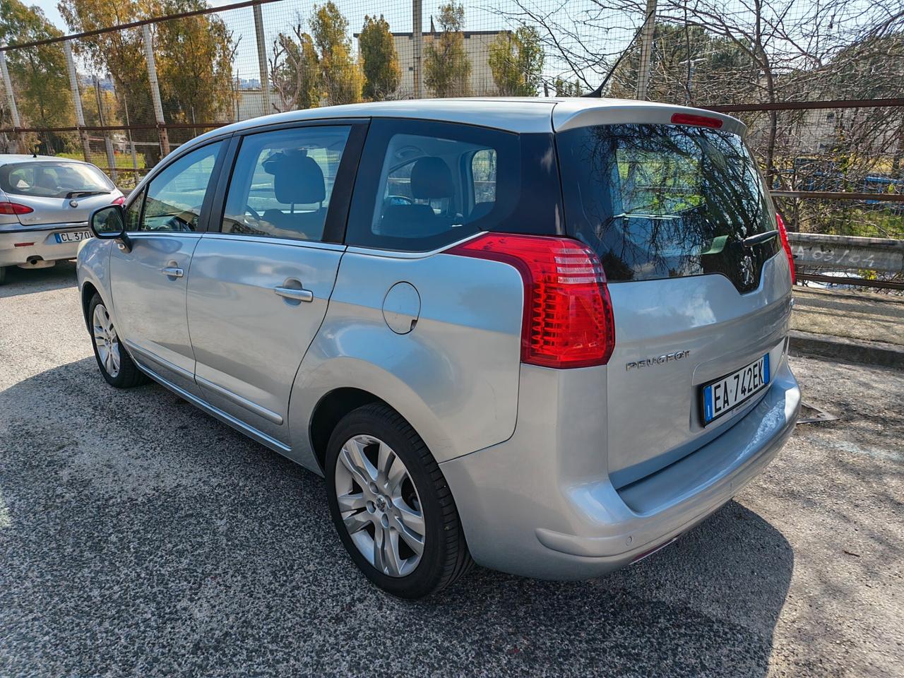 Peugeot 5008 1.6 HDi - 7 posti