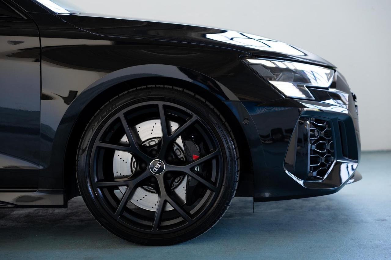 Audi RS3 Sportback 2.5 tfsi quattro s-tronic 400cv black edition