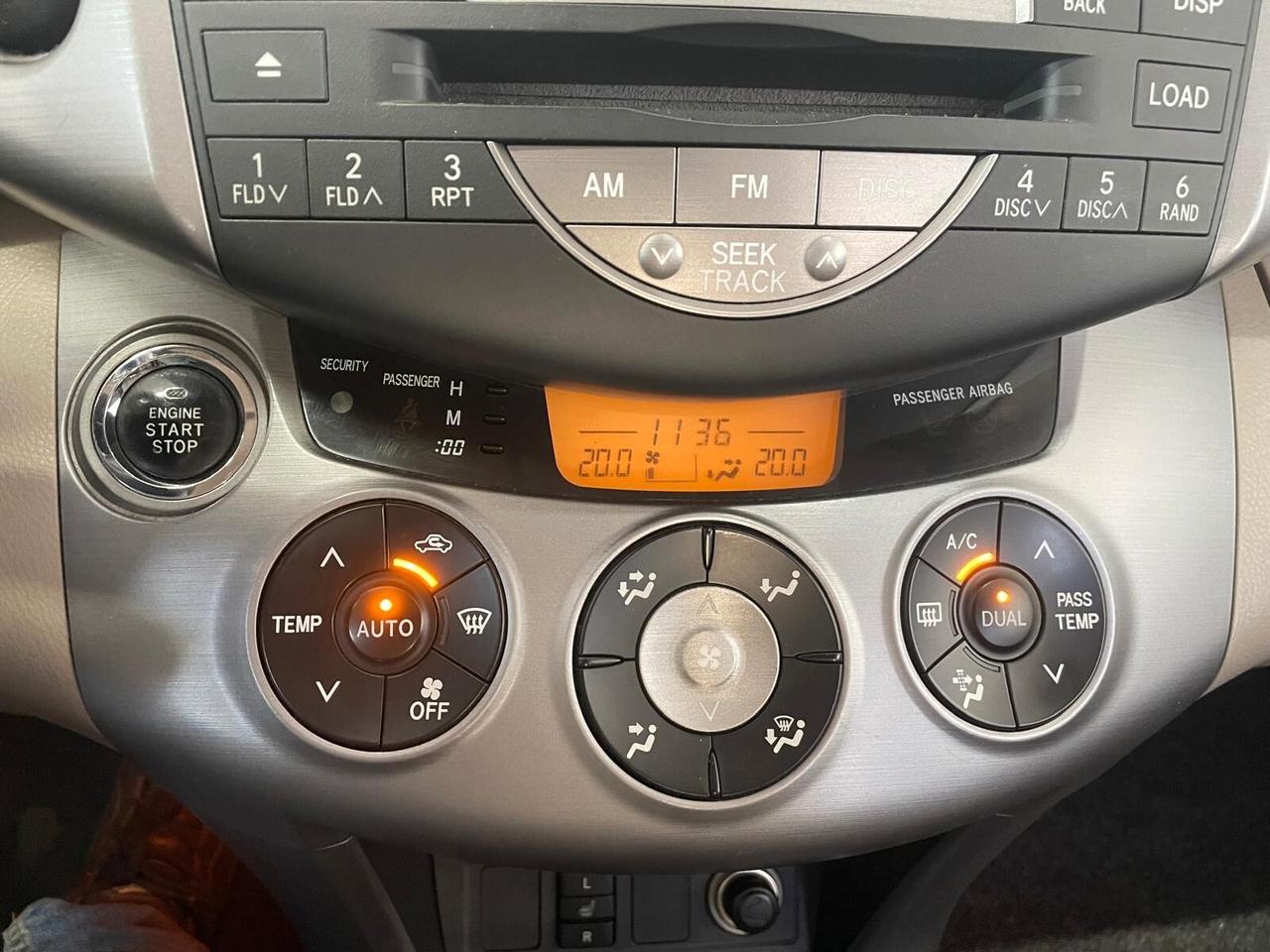 Toyota RAV 4 RAV4 2.2 D-4D 177 CV Luxury