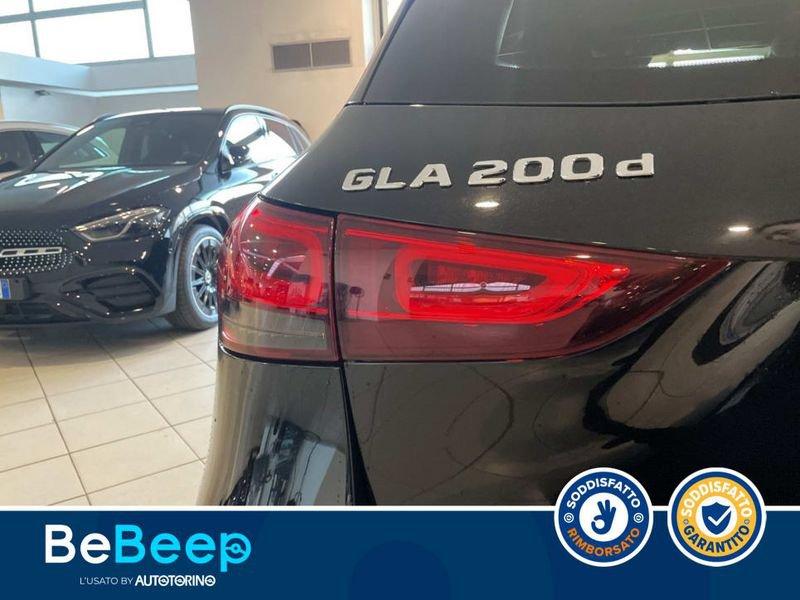 Mercedes-Benz GLA 200 D PREMIUM AUTO