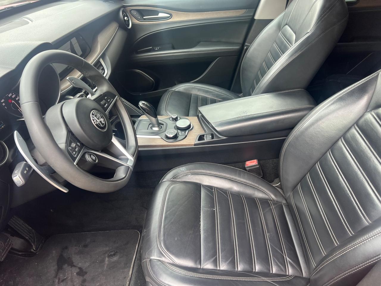 Alfa Romeo Stelvio 2.0 Turbo 280 CV AT8 Q4 Super