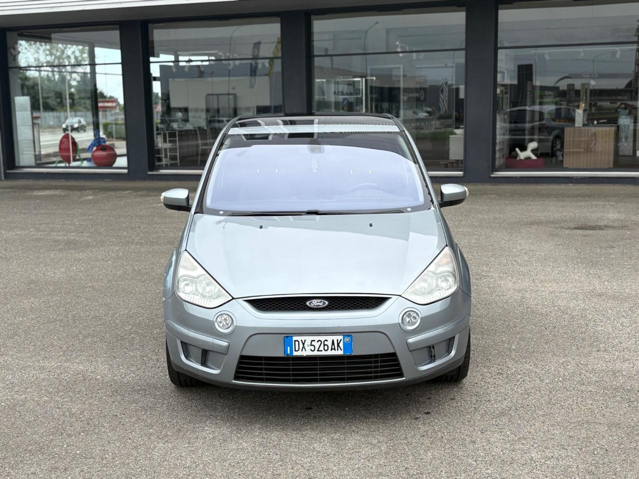 Ford S-Max 2.0 TDCi 140CV 6tr. Titanium DPF