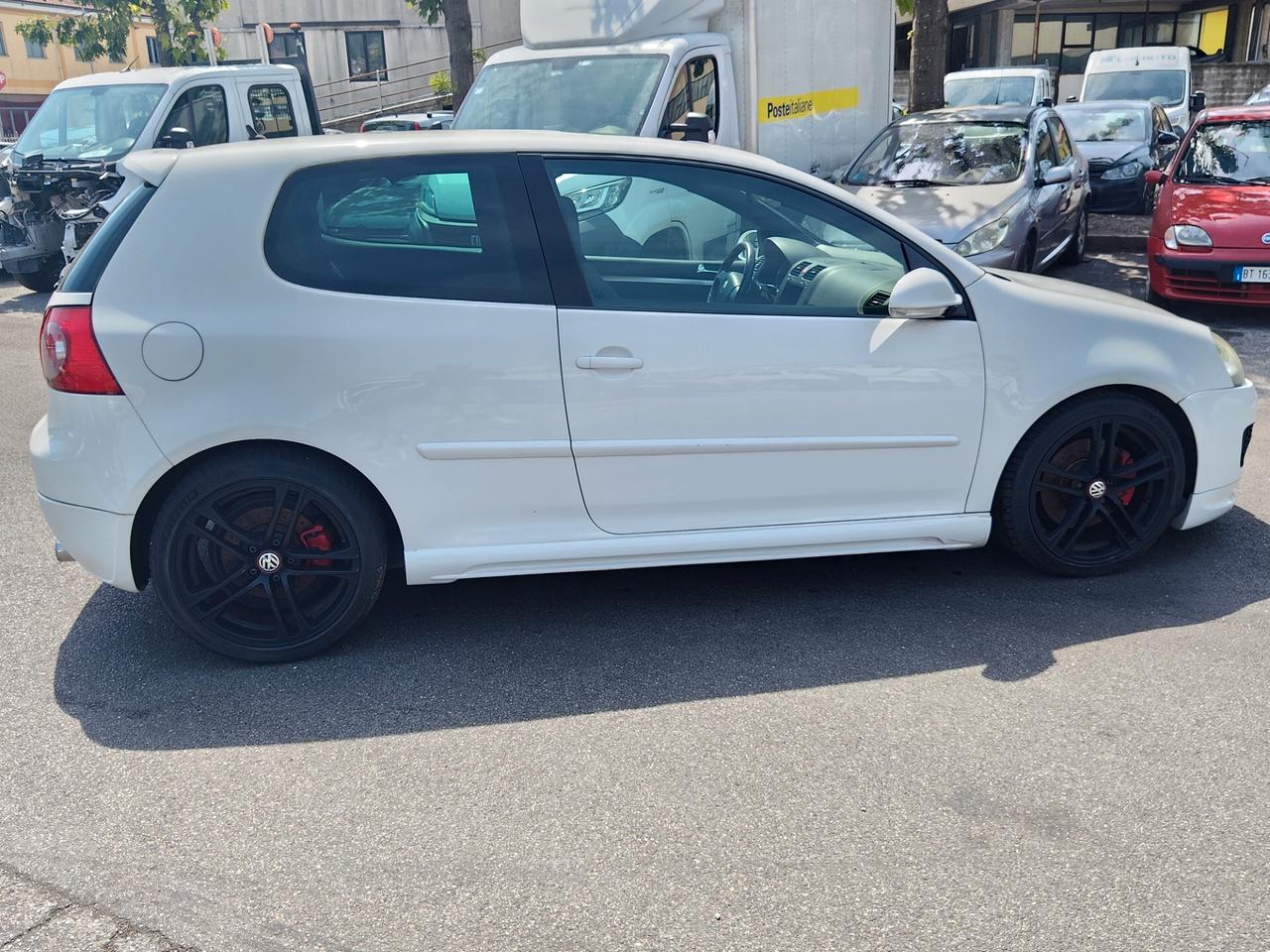 Volkswagen Golf 2.0 16V TFSI 3p. DSG GTI