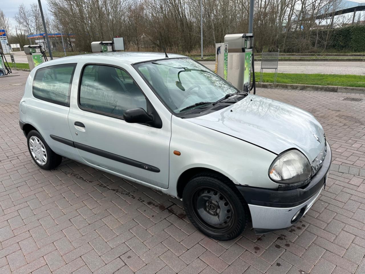 Renault Clio 1.2 cat 3 porte - OK NEOPATENTATI
