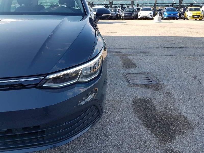 Volkswagen Golf 1.0 eTSI EVO DSG Life
