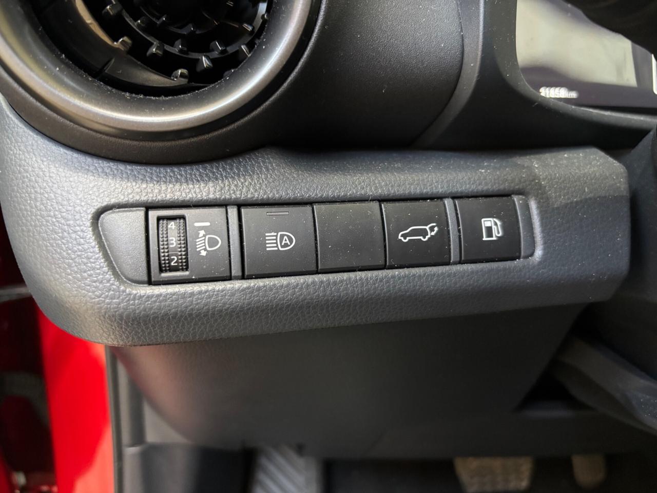 Toyota C-HR 1.8 HV Lounge