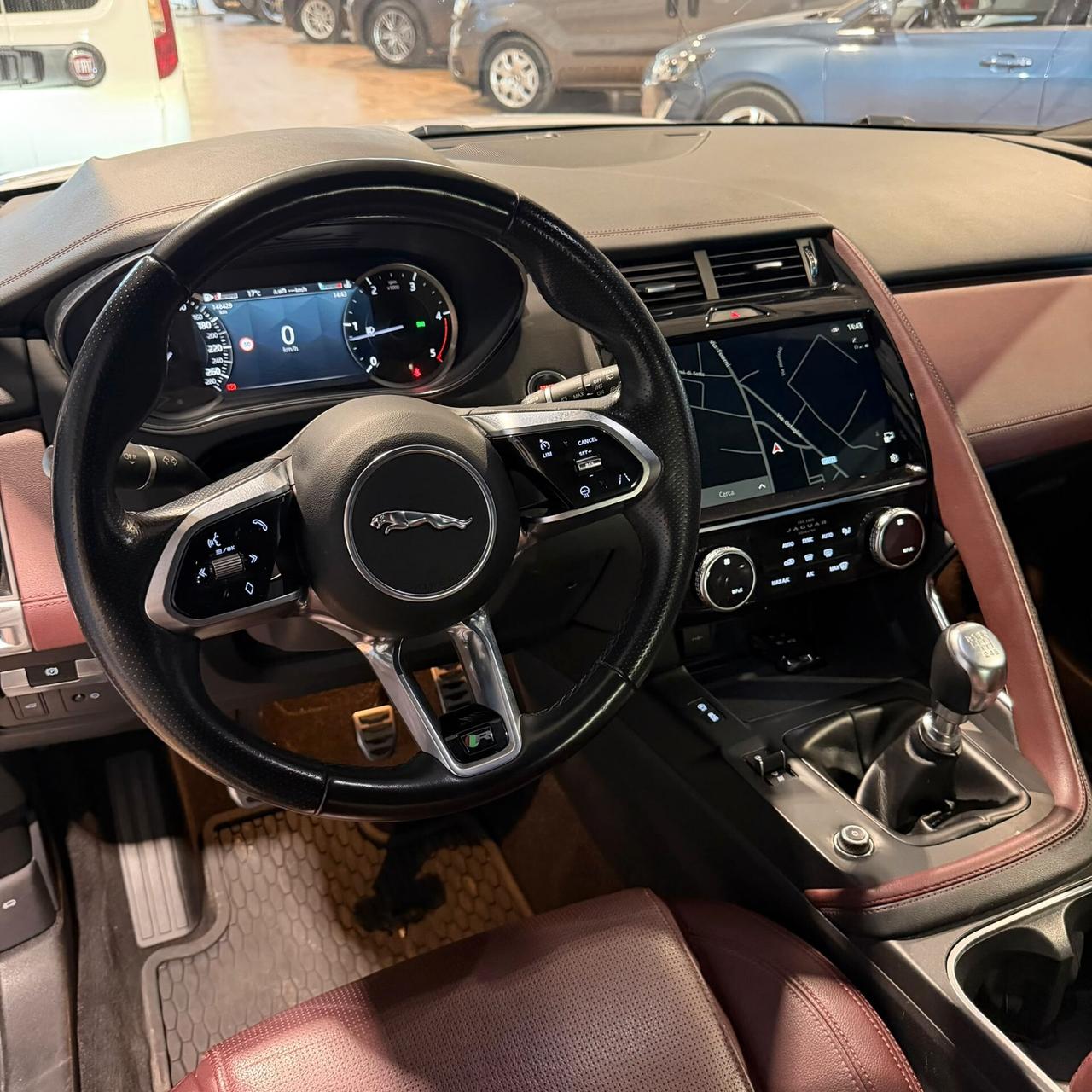 JAGUAR E-PACE 2.0d 163cv TETTO PANORAMICO