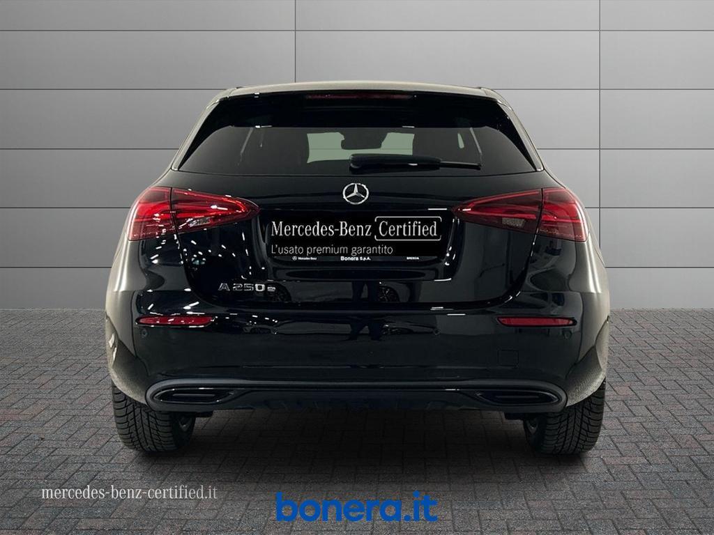Mercedes Classe A 250 250 e Plug-In-Hybrid Advanced Progressive Speedshift DCT AMG 8G
