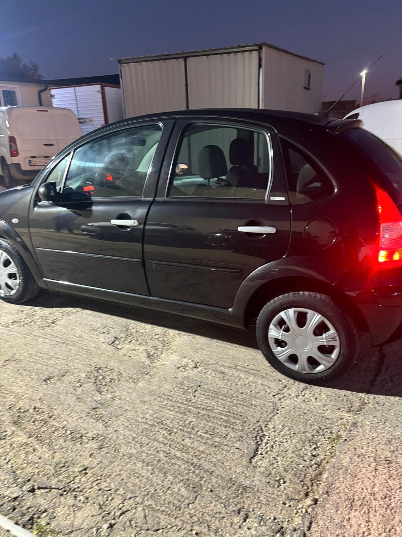 Citroen C3 1.1 airdream Gold by Pinko