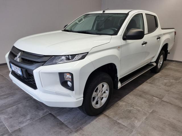 MITSUBISHI L200 2.3 D Double Cab 4x4 Easy Select Invite Connect
