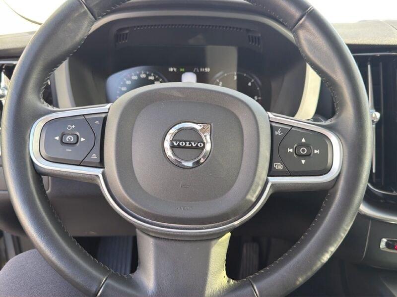 Volvo XC60 XC60 B4 (d) AWD Geartronic Business