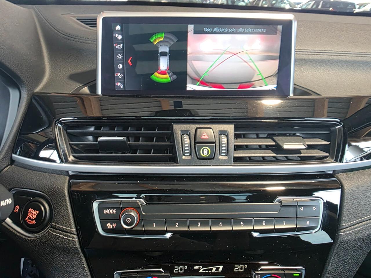 Bmw X1 sDrive18d xLine auto. Tetto full