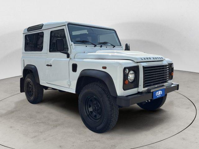 LAND ROVER Defender 90 2.2 TD4 Station Wagon N1