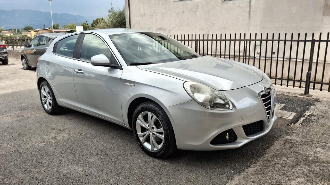 Alfa Romeo Giulietta 1.6 JTDm-2 105 CV Progression