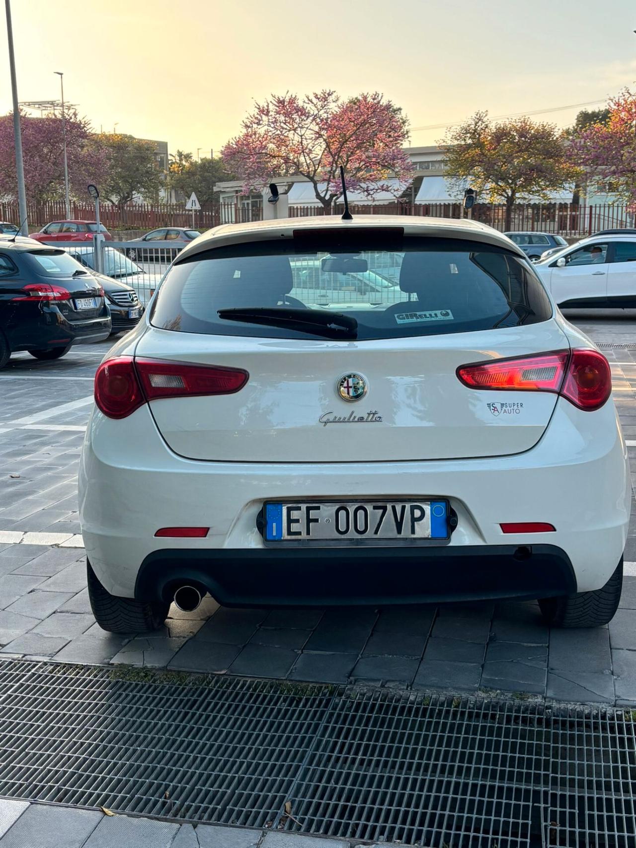 Alfa Romeo Giulietta 1.6 JTDm-2 105 CV Exclusive