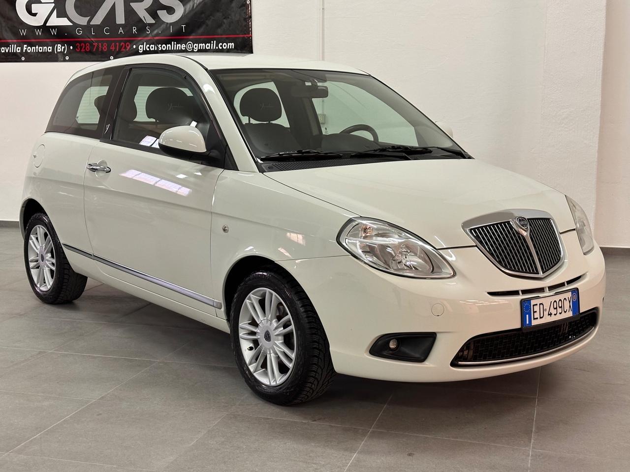 Lancia Ypsilon 1.2 Platino