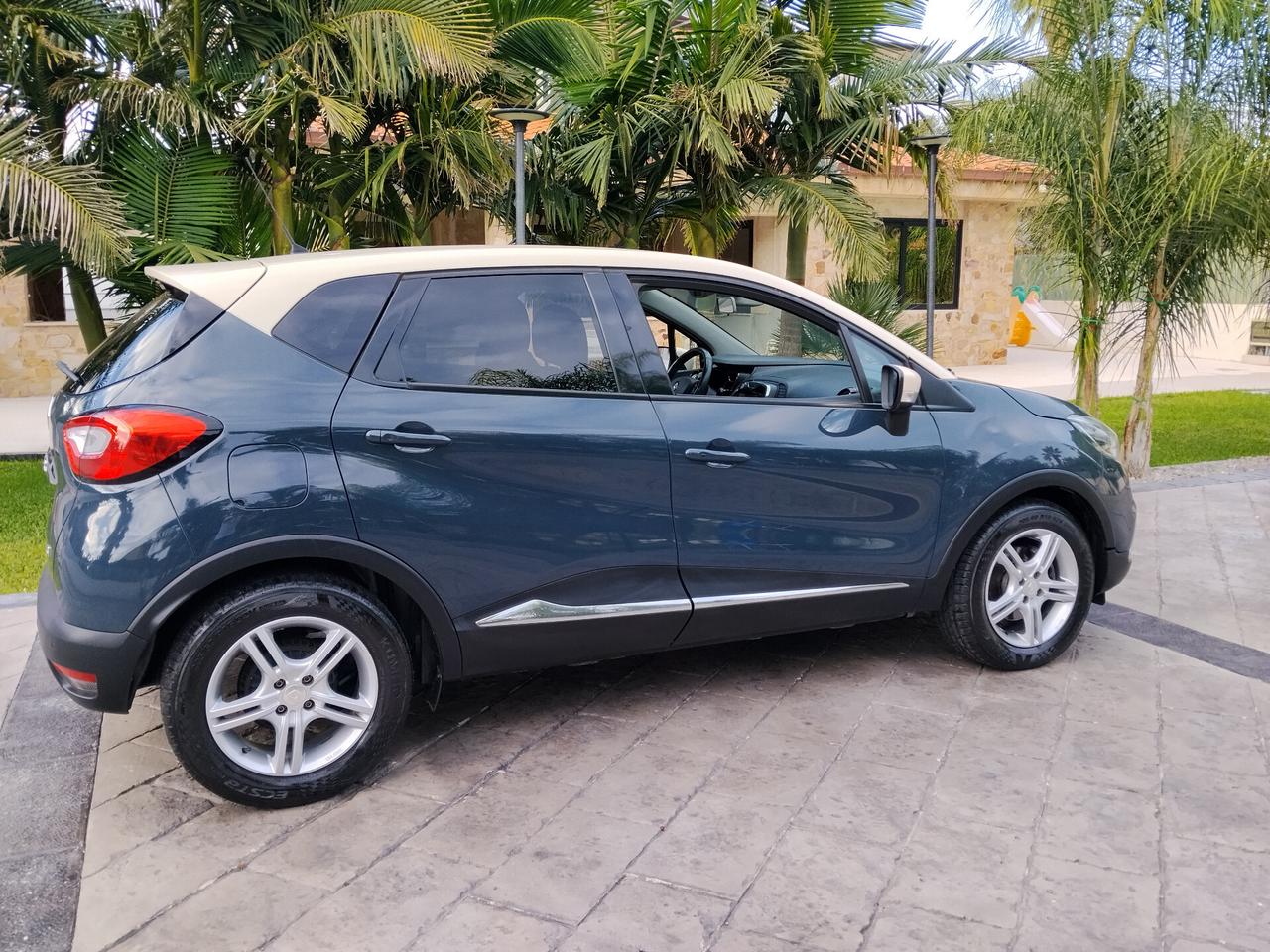 Renault Captur 1.5 diesel 110 CV full optional