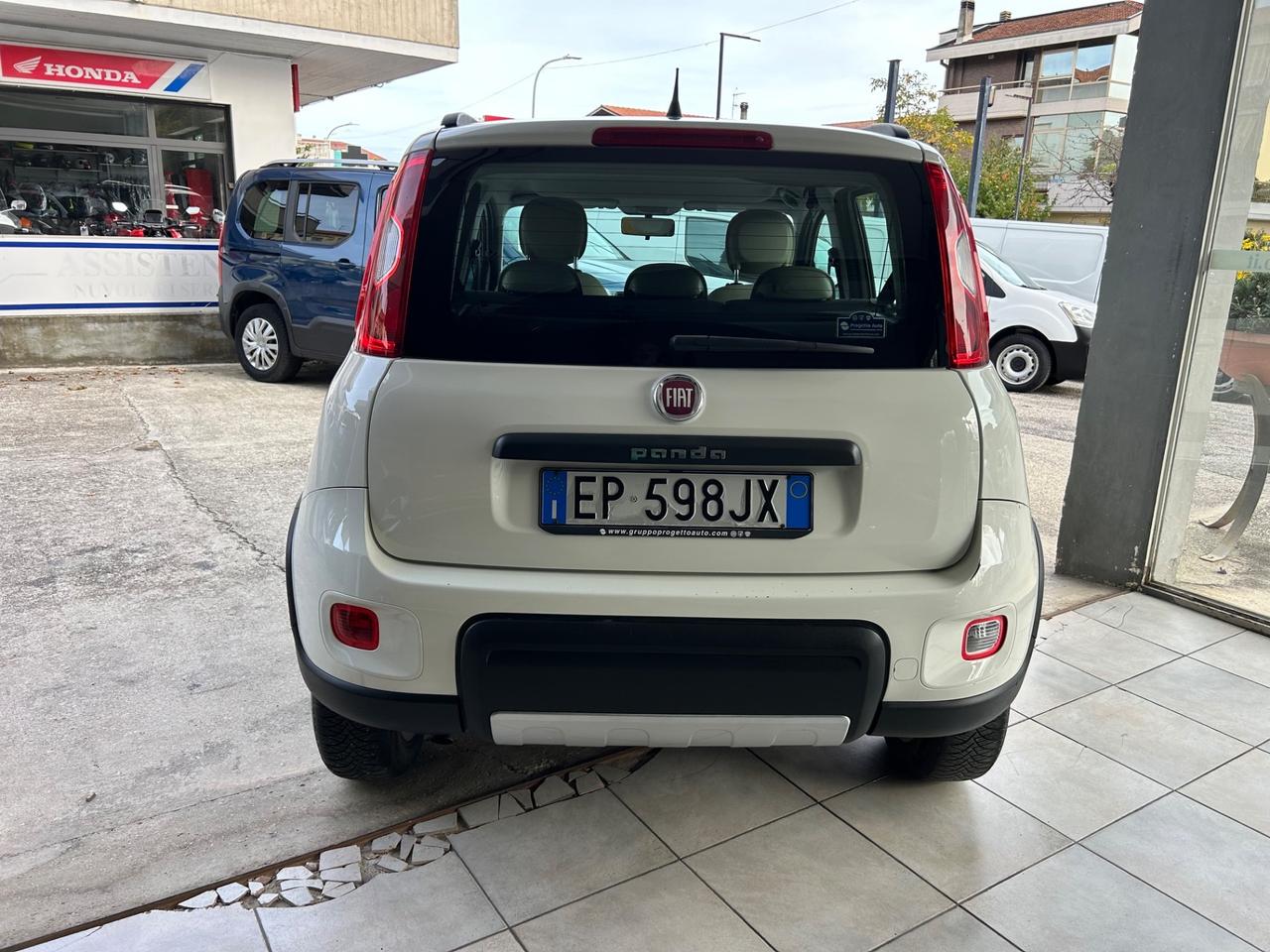 Fiat PANDA 4X4 1.3 MJ Diesel ( CON SOLI 80.000)