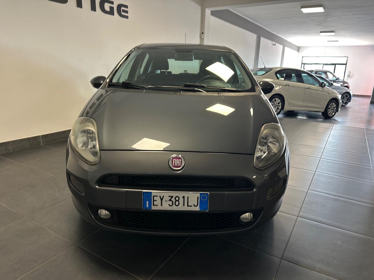FIAT PUNTO 1.2 BENZINA 69CV NEOPATENTATI UNIPRO