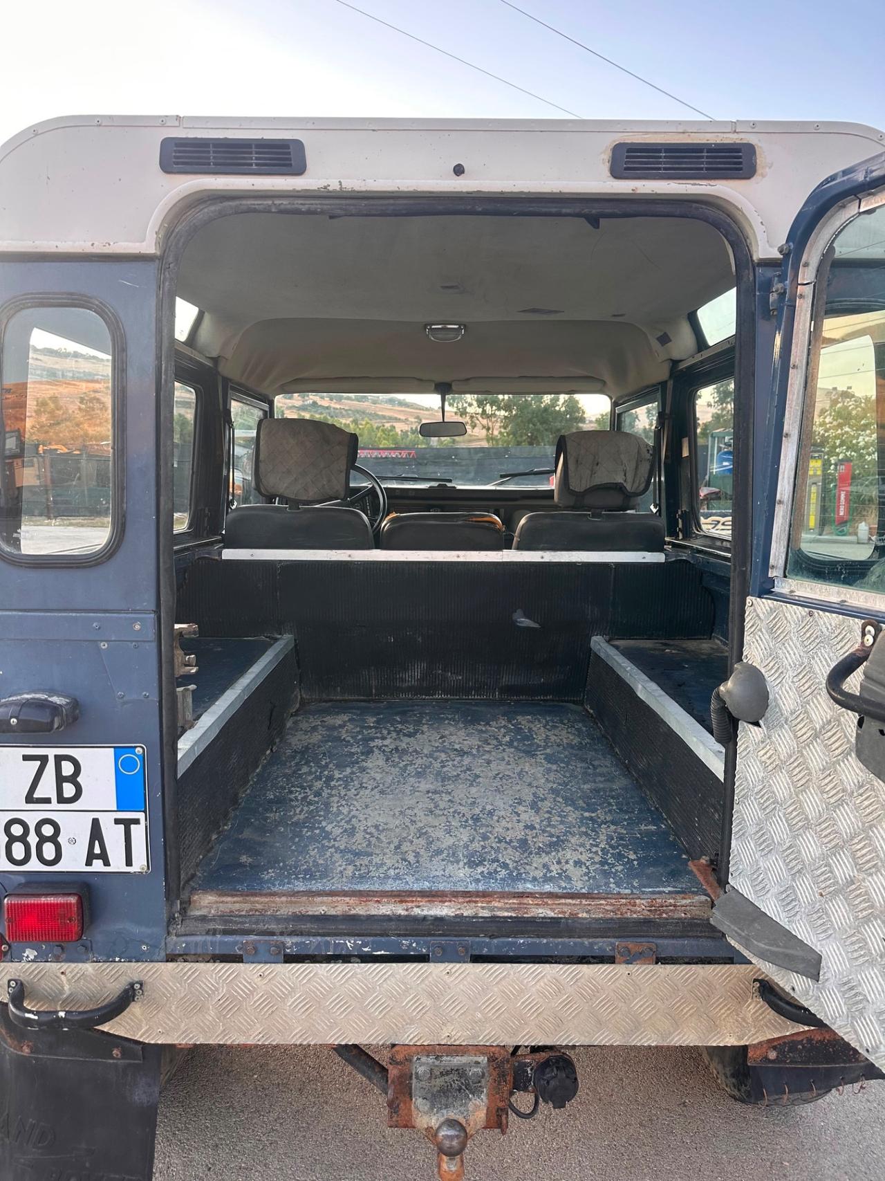 Land Rover Defender 90 turbodiesel Hard-top