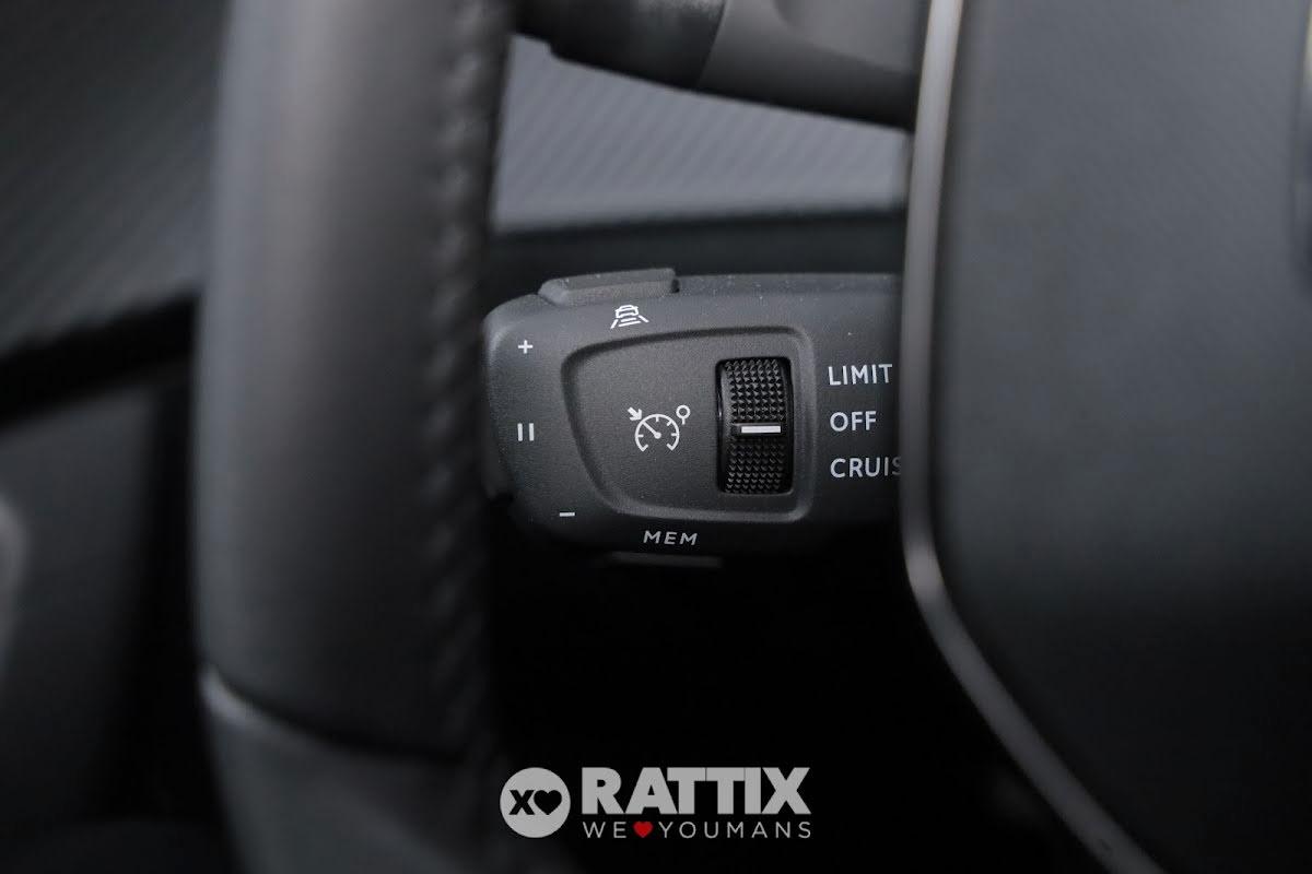 Peugeot 2008 1.2 puretech 100CV Allure