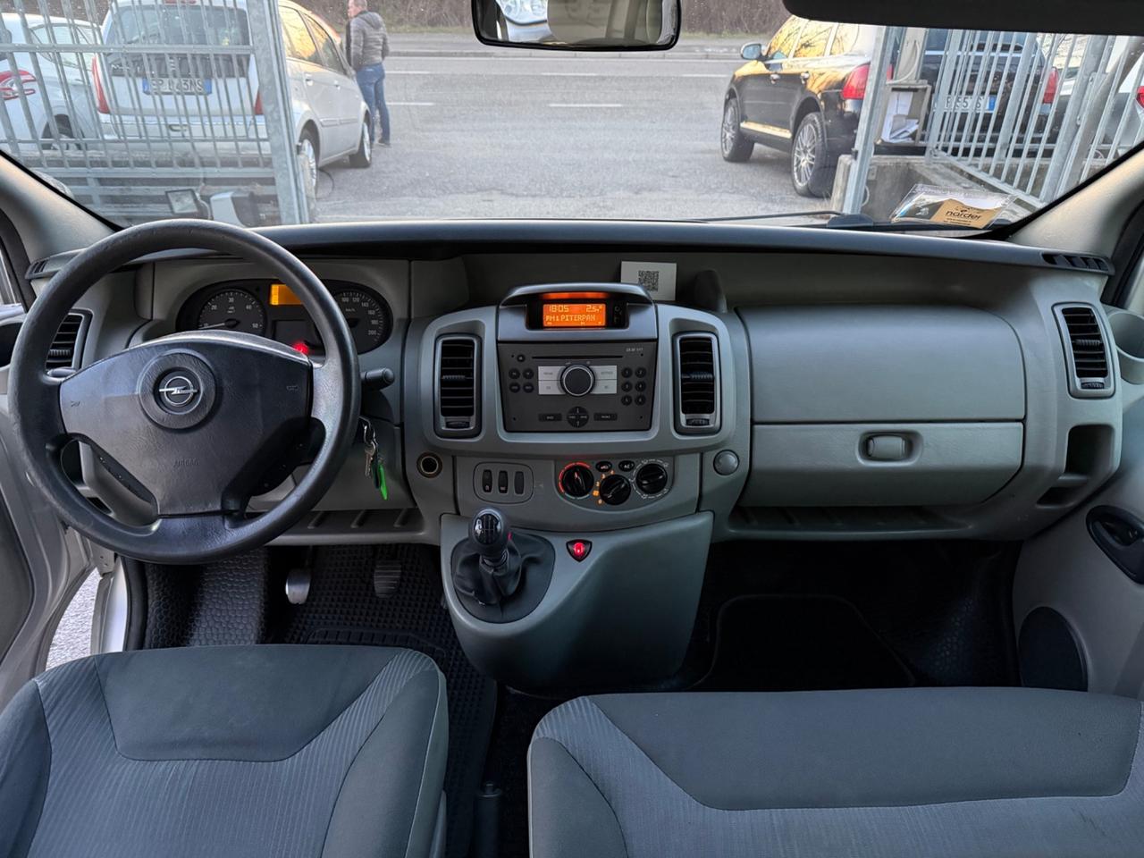 Opel Vivaro 29 2.0 CDTI 114cv 6 posti passo lungo