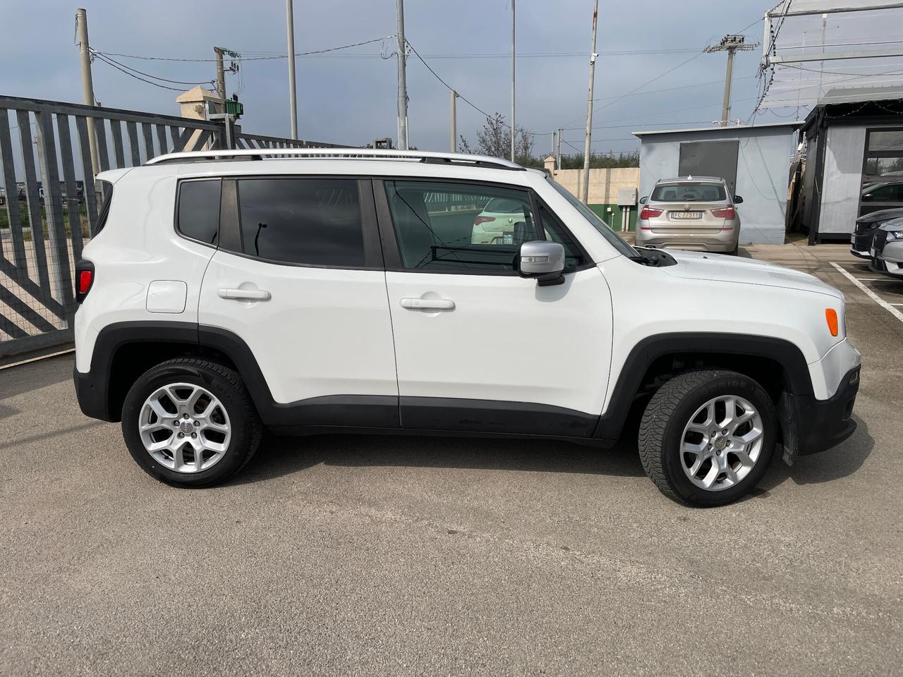 Jeep Renegade 2.0 Mjt 140CV 4WD Active Drive Limited-NAVIGATORE-PELLE