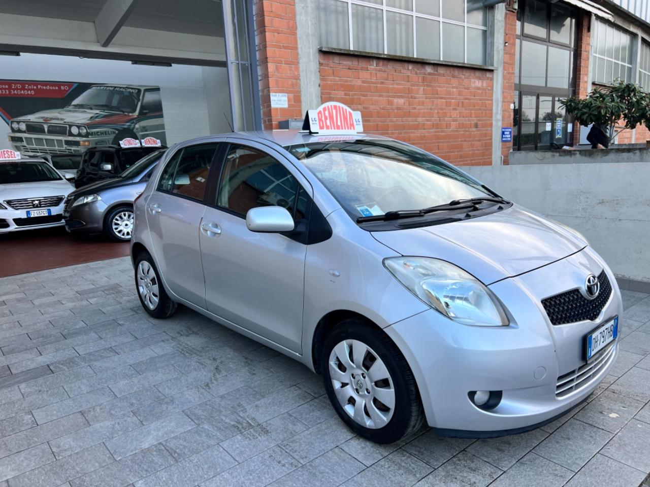 Toyota Yaris 1.3 5 porte