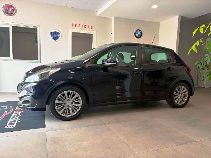 Peugeot 208 PureTech 82 CV Active