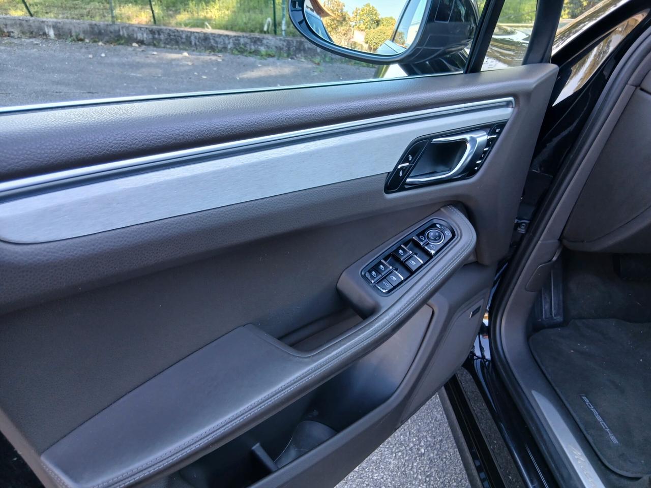 Porsche Macan 3.0 340cv