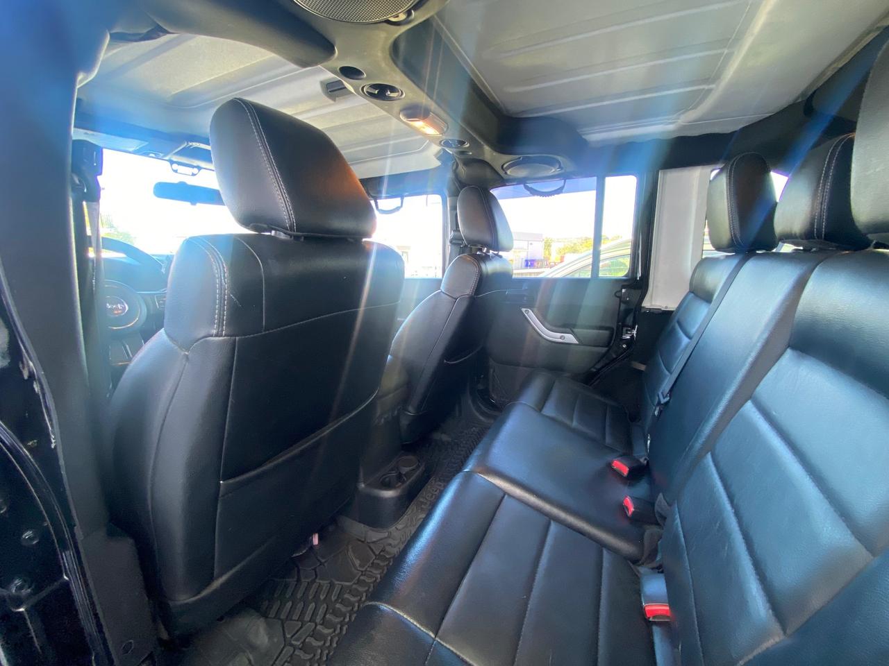 Jeep Wrangler Unlimited 2.8 CRD DPF Rubicon Auto 200cv