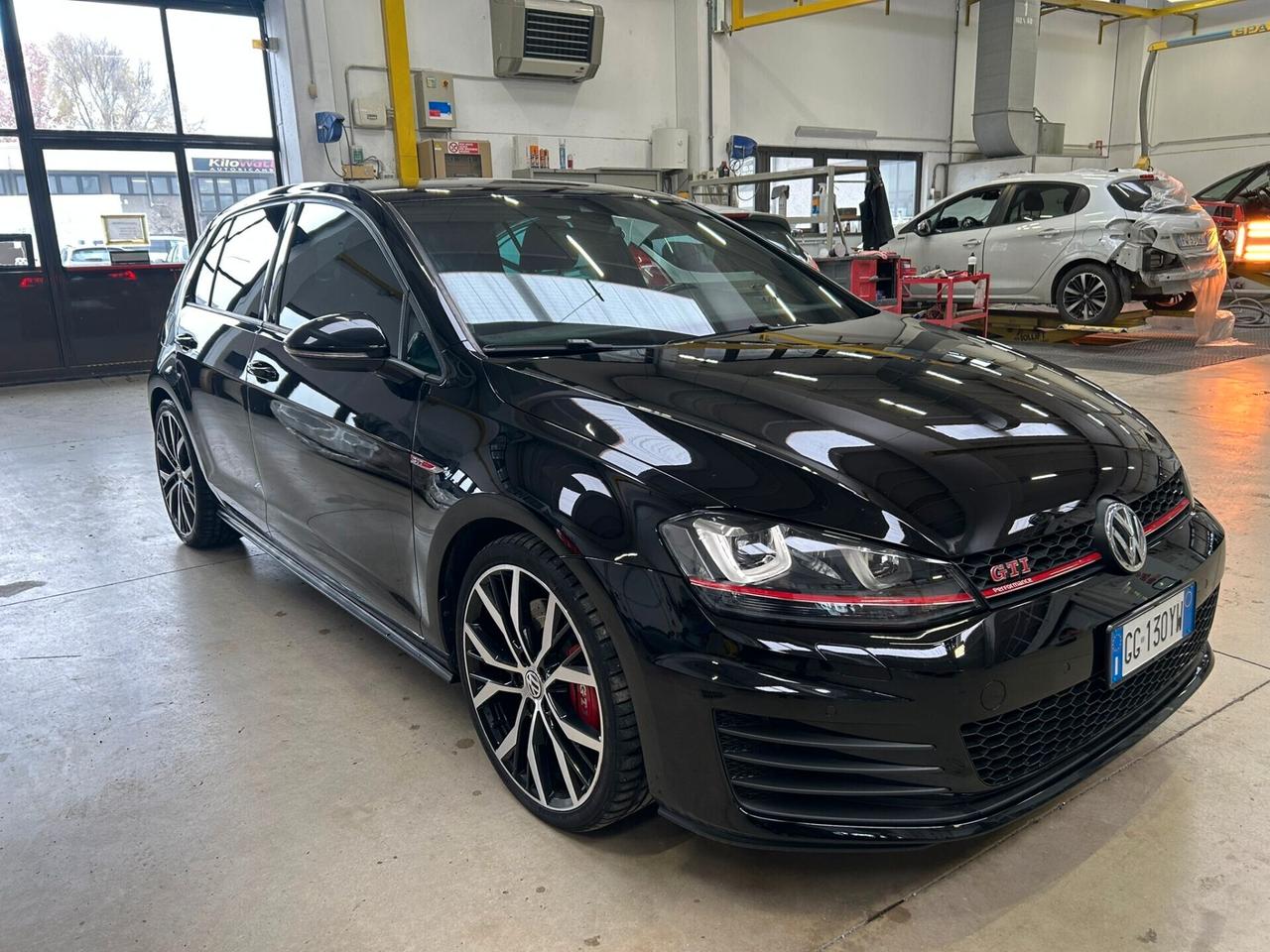 Volkswagen Golf GTI Performance 2.0 TSI 119000 km pari al nuovo