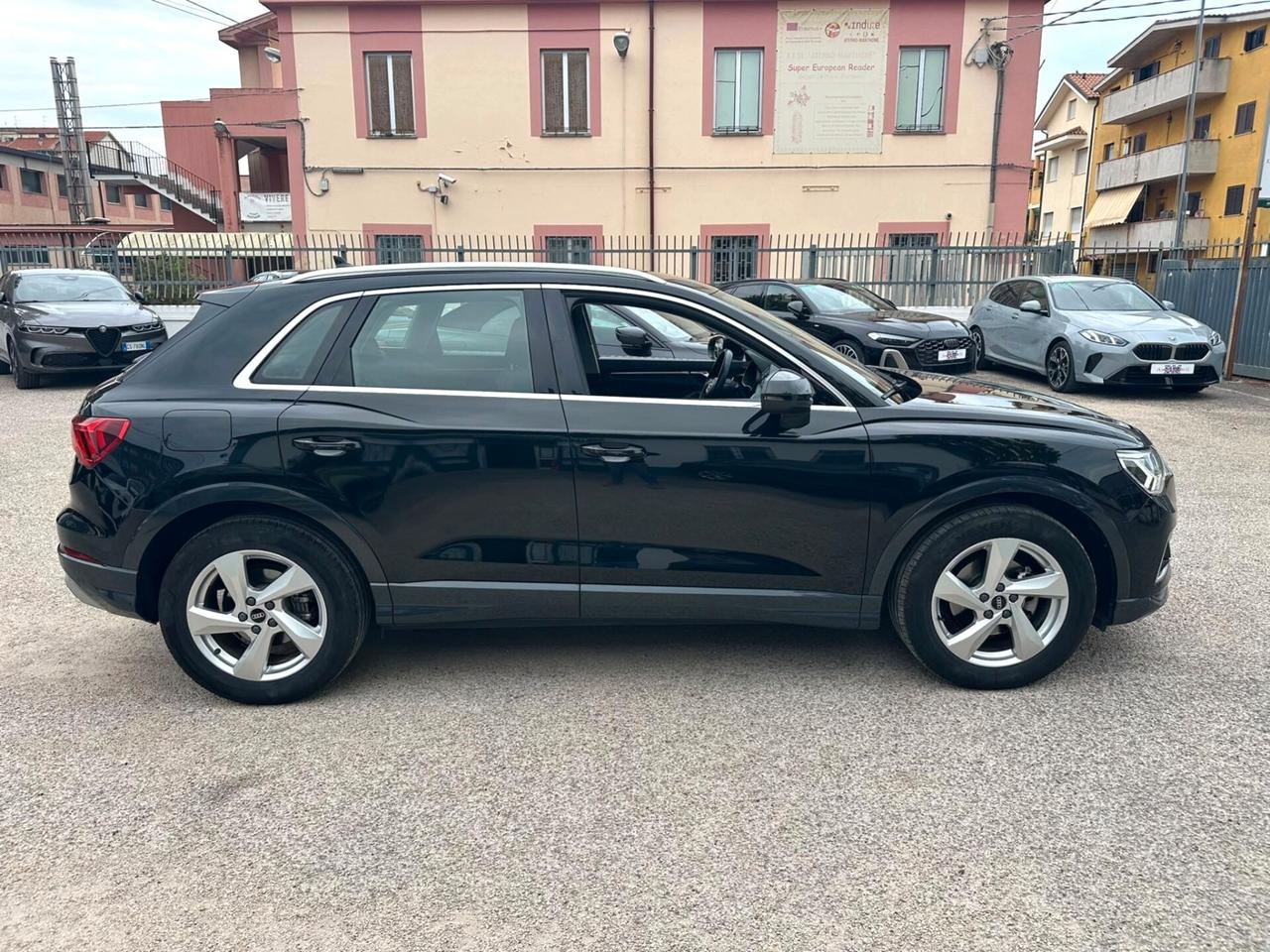 AUDI Q3 35 TDI S TRONIC BUSINESS ADVANCED 150CV - PRONTA CONSEGNA