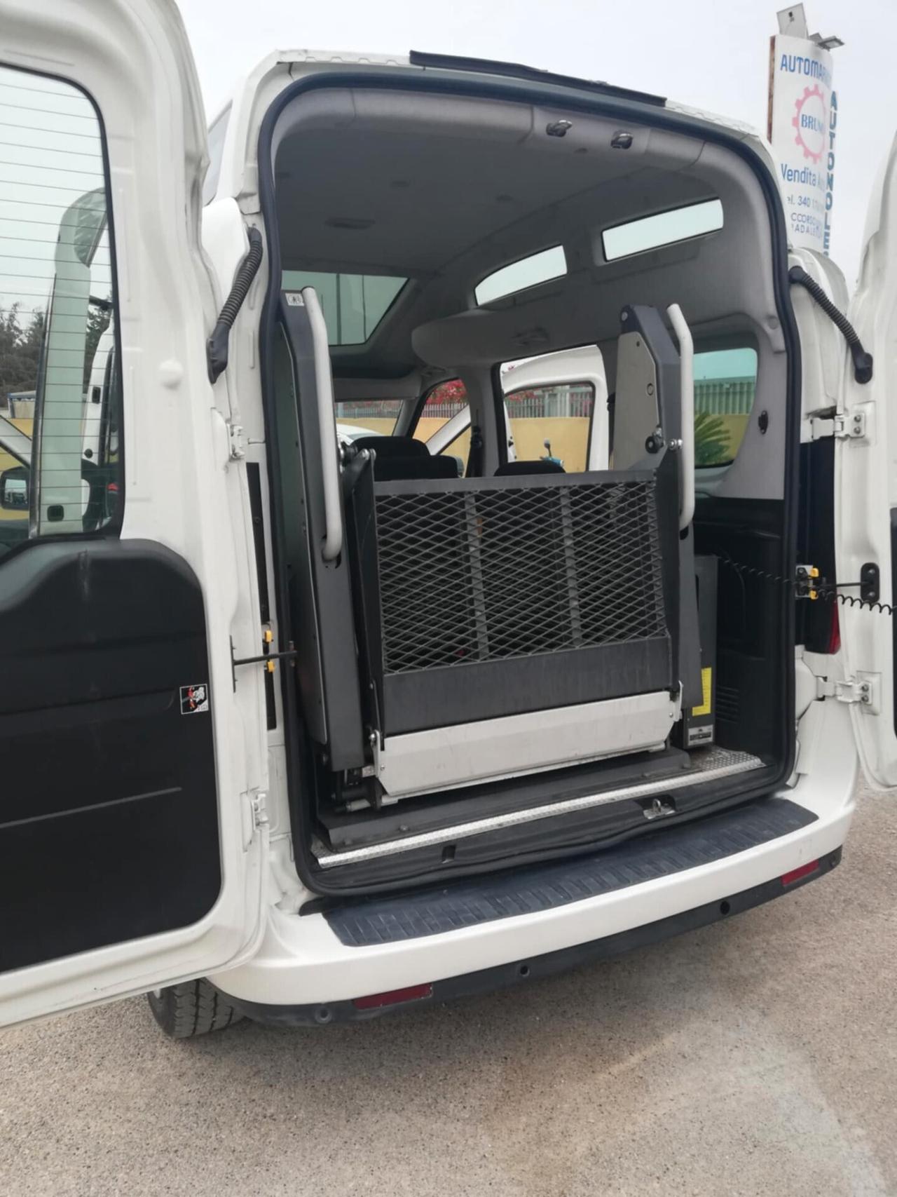 Fiat Doblo Trasporto Disabili