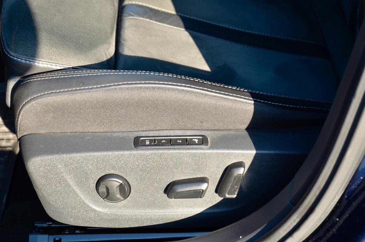 SKODA OCTAVIA WAGON 2.0 TDI EVO SCOUT 4x4 200cv DSG, UFF ITALIANA, EURO 6D, SERVICE SKODA, FULL OPTIONAL, TETTO, GANCIO TRAINO, HIGH BEAM, PERMUTE