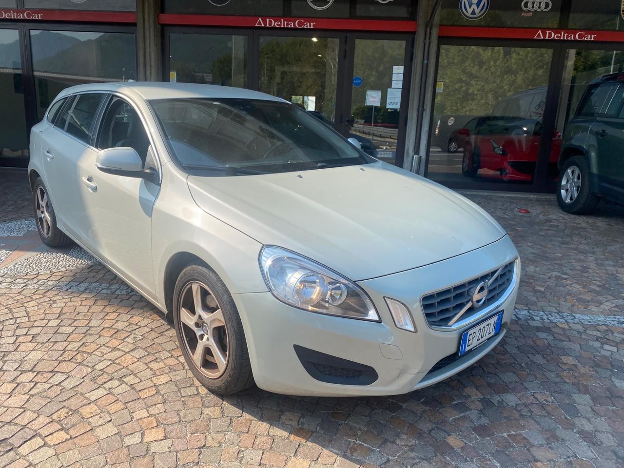 Volvo V60 D4 Kinetic