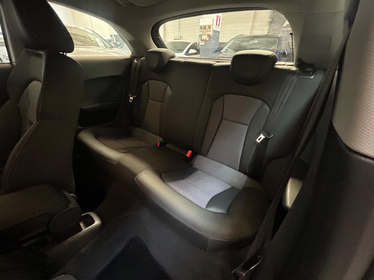 Audi A1 1.6 TDI 105 CV Ambition