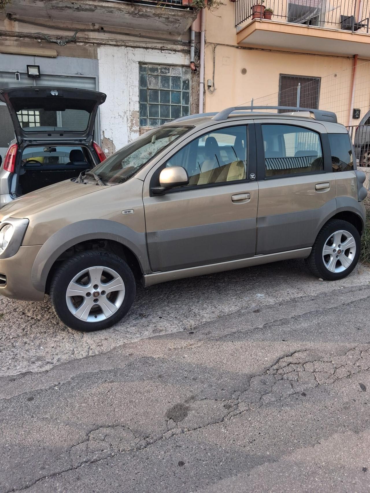 Fiat Panda 1.3 MJT 16V DPF 4x4 Cross