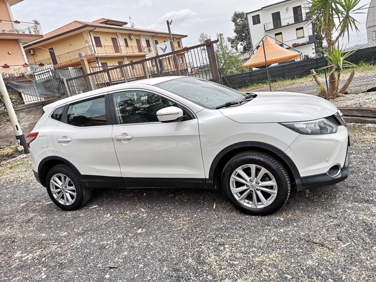Nissan Qashqai 1.5dCi Tekna