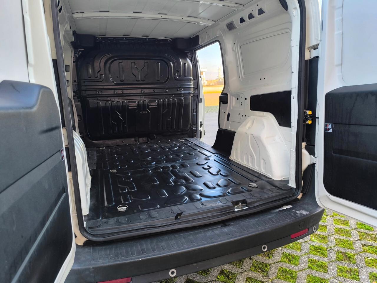 FIAT DOBLÒ MAXI 1.6 DIESEL 120cv 3POSTI 10/2020 KM 115000 NAV/RETROC